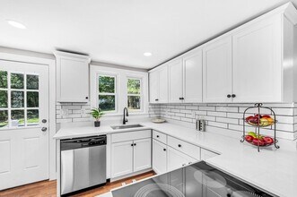 227 Old County Rd in Westfield, MA - Building Photo - Building Photo