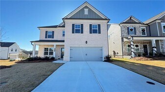 5401 Bancroft Ln in Gainesville, GA - Building Photo