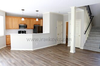 9219 Boehm Dr in Lenexa, KS - Building Photo - Building Photo