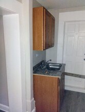 2302 Whittier Ave, Unit 1 in Baltimore, MD - Building Photo - Building Photo