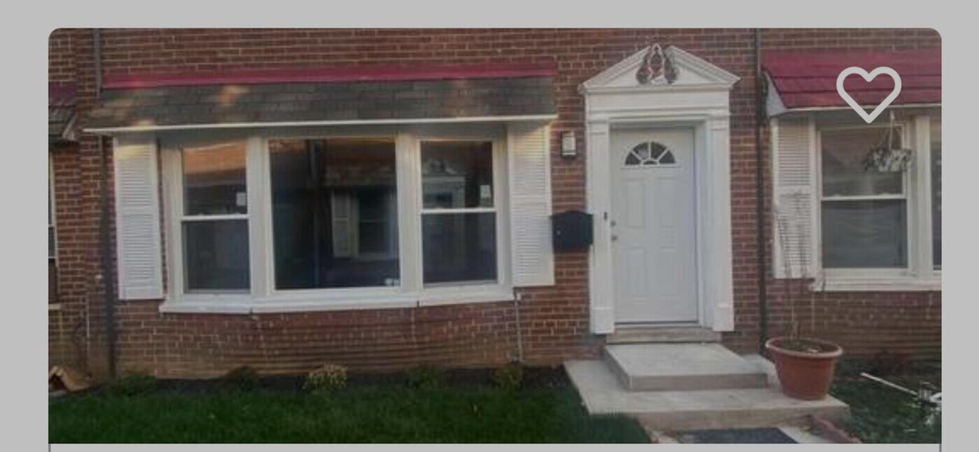 6248 N Hoyne Ave in Chicago, IL - Building Photo