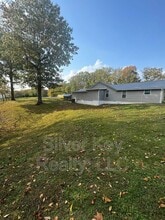 1858 Reed Rd in Ten Mile, TN - Building Photo - Building Photo