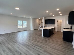 2017 Regal Dr in Durham, NC - Building Photo - Building Photo