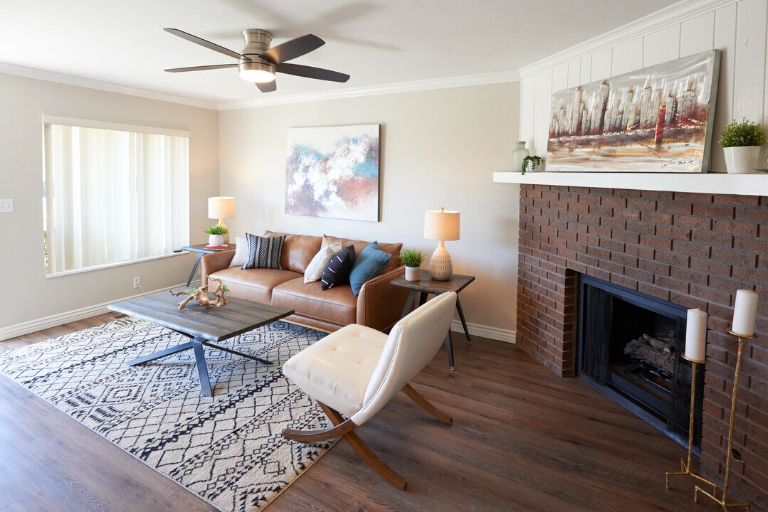 1492 W 2400 S, Unit 1492 in West Valley City, UT - Foto de edificio