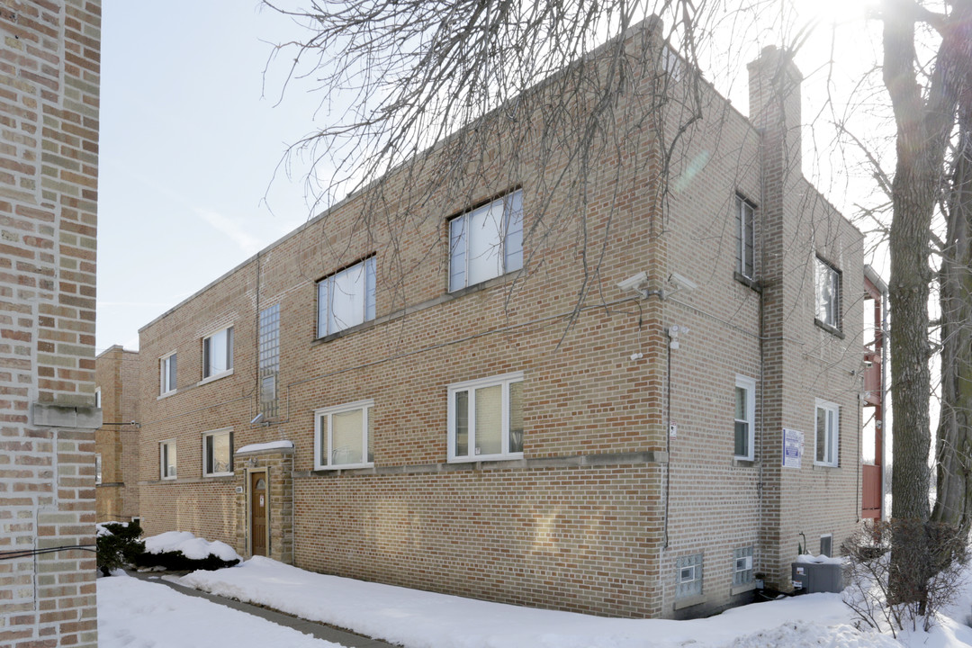 6308 N Kedzie Ave in Chicago, IL - Building Photo