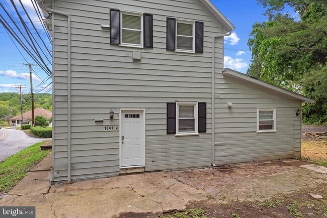 property at 1841 Hillside Rd