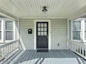 3851 Walsh St in Jacksonville, FL - Building Photo - Building Photo