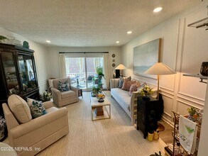 4358 Timuquana Rd in Jacksonville, FL - Building Photo - Building Photo