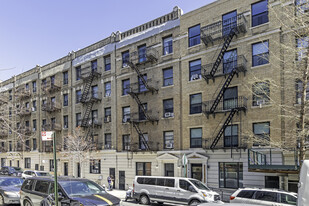 23 Arden St in New York, NY - Building Photo