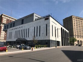 520 Seneca St in Utica, NY - Building Photo