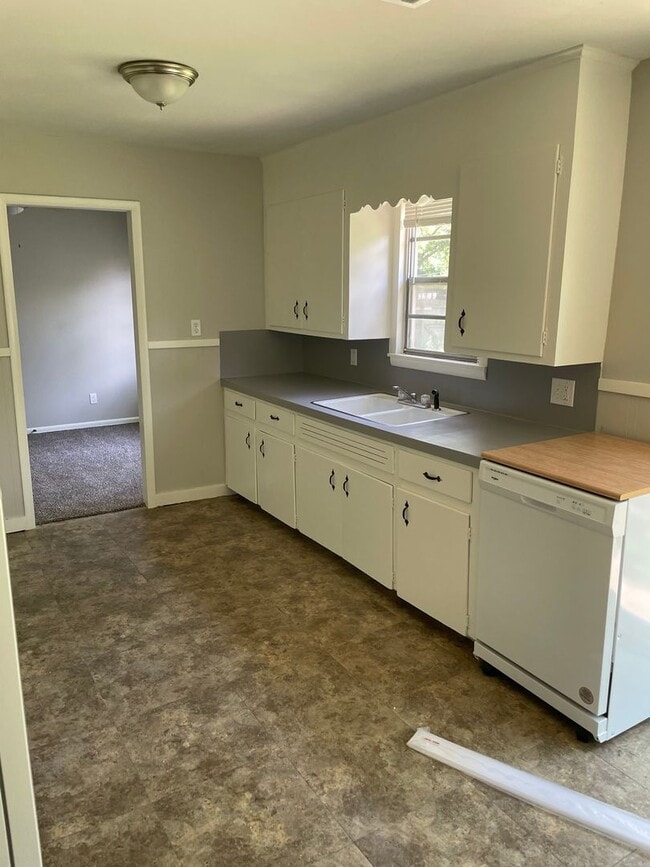 property at 17074 S 87th E Ave