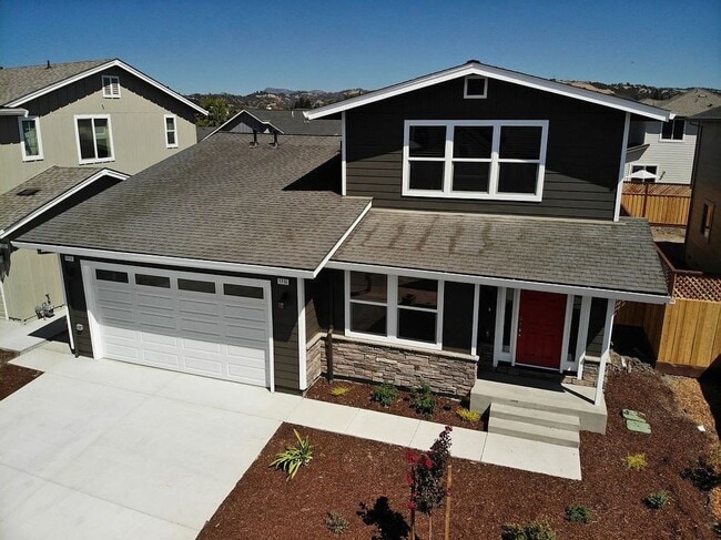 1715 Randon Way in Santa Rosa, CA - Building Photo - Building Photo