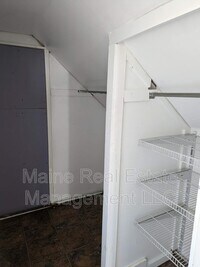 40 Gilman Falls Ave photo'