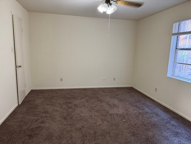 14448 Bonham St, Unit 1 in Houston, TX - Foto de edificio - Building Photo