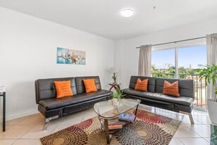 3219 SW 23rd Terrace in Miami, FL - Building Photo