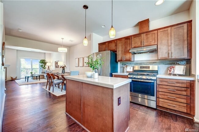 3454 31st Dr in Everett, WA - Building Photo - Building Photo