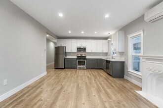 415 N Coronado St in Los Angeles, CA - Building Photo - Building Photo