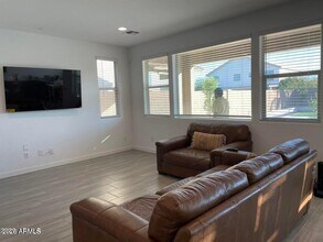 9115 W Glenrosa Ave in Phoenix, AZ - Building Photo - Building Photo