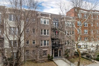 1440 Columbia Rd NW in Washington, DC - Building Photo - Primary Photo