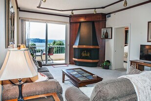 301 N 1st St in Coeur d'Alene, ID - Building Photo