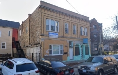 property at 1943 W 48th St