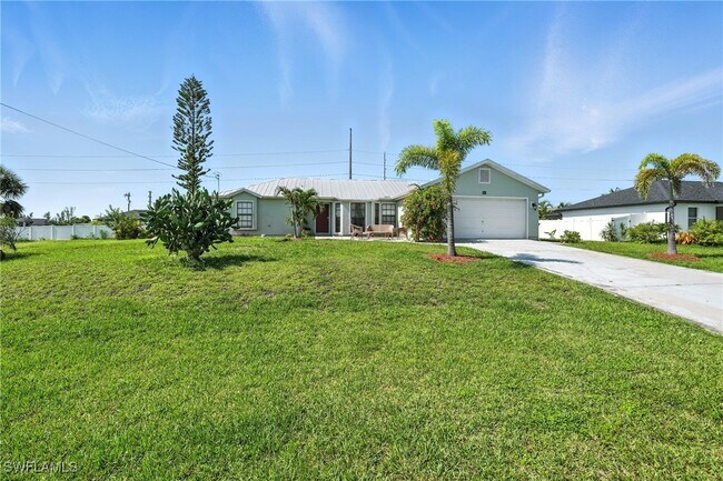 324 NW 24th Terrace in Cape Coral, FL - Building Photo - Building Photo