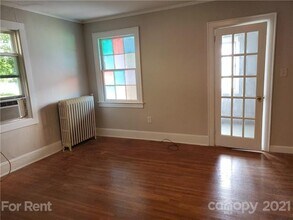 1412 Park Dr-Unit -2 in Charlotte, NC - Foto de edificio - Building Photo