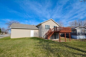 3536 Kelsey Ln SW in Rochester, MN - Building Photo - Building Photo