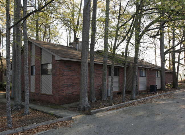 Treehouse Apartments in Newnan, GA - Building Photo - Building Photo