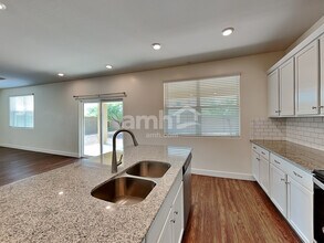 5915 W Larkspur Dr in Glendale, AZ - Building Photo - Building Photo