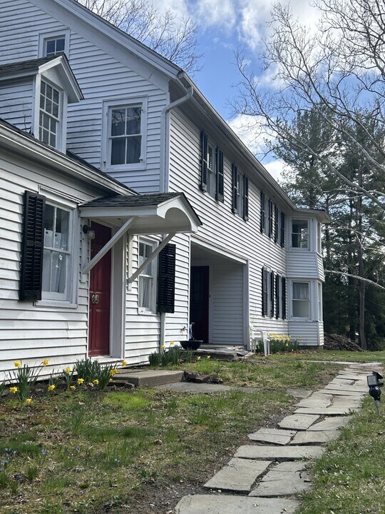 501 Stanton Station Rd in Flemington, NJ - Building Photo