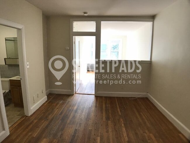 property at 33 Lancaster Terrace