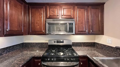 3969 Nobel Dr in San Diego, CA - Building Photo - Building Photo