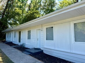 2114 Smith Ave in Danville, IL - Building Photo - Building Photo