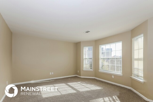 11643 Kades Trail in Hampton, GA - Foto de edificio - Building Photo