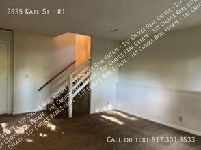 2535 Kate St in Holt, MI - Building Photo - Building Photo