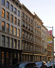 142 Duane St in New York, NY - Building Photo - Building Photo