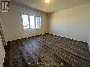 59 Sagewood Ave in Barrie, ON - Building Photo - Building Photo