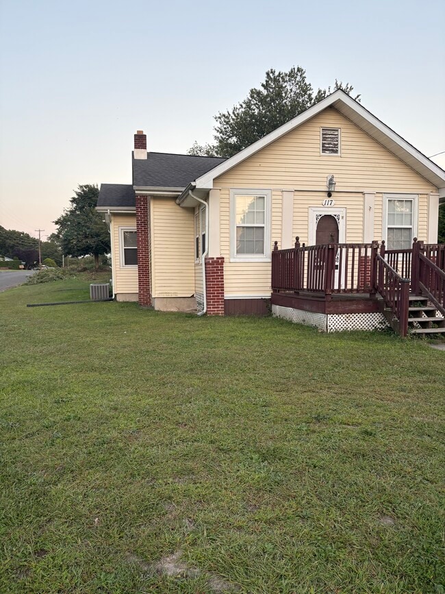 117 N Burlington Rd in Bridgeton, NJ - Building Photo - Building Photo