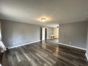 2113 Parklane Ave in Ellensburg, WA - Building Photo - Building Photo