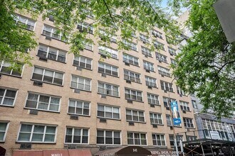 141 E 55th St, Unit 9FL in New York, NY - Building Photo - Building Photo