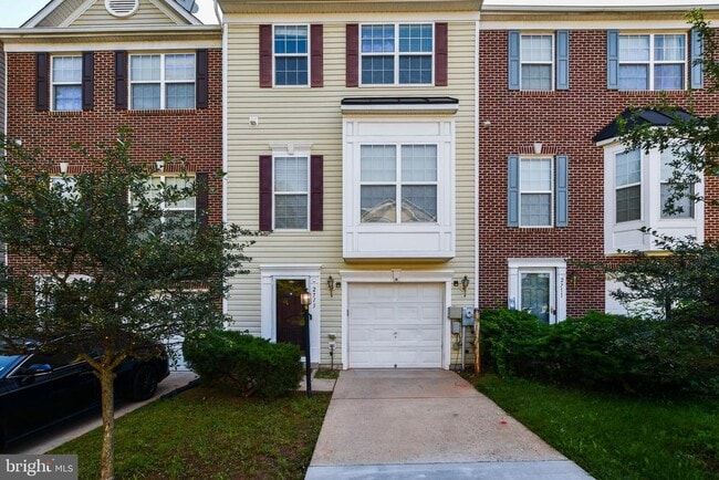 property at 2713 Yancey Ln