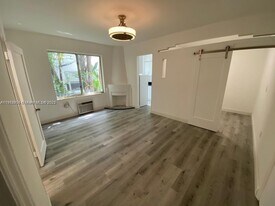 1525 Meridian Ave in Miami Beach, FL - Building Photo