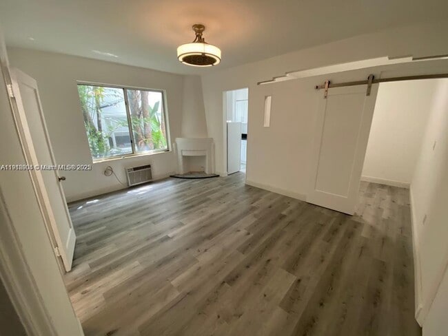 property at 1525 Meridian Ave