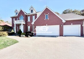 2515 134th St in Urbandale, IA - Building Photo