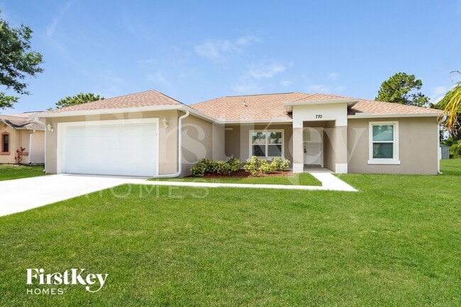 770 Grandeur St SE in Palm Bay, FL - Building Photo - Building Photo