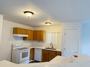 12821 159th St E in Puyallup, WA - Building Photo - Building Photo