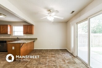 4024 Village Trace Blvd in Indianapolis, IN - Building Photo - Building Photo