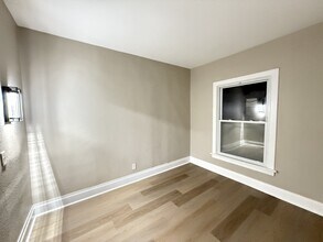 407 Forest Ave in Rockford, IL - Building Photo - Building Photo