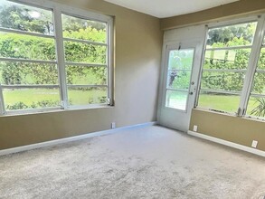 12422 FL A1AAlt, Unit Q3 in Palm Beach Gardens, FL - Building Photo - Building Photo